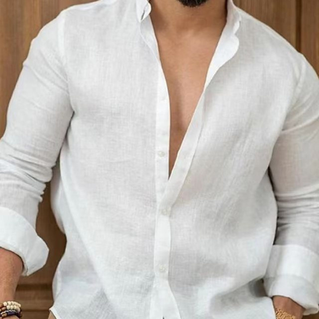 Overhemd met knoopsluiting en aansluitende pasvorm